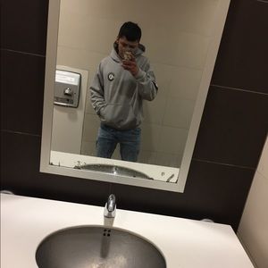 Meet your Posher, Carlito